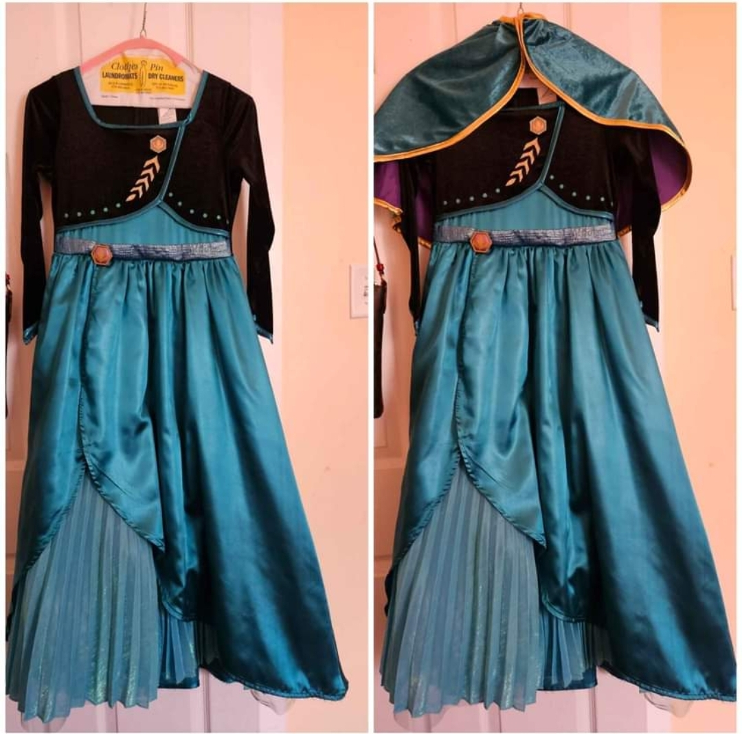 Princess Ana costume from Frozen