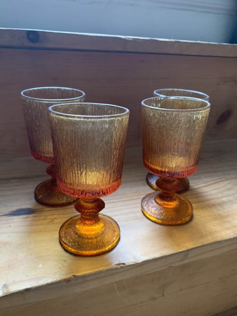 Vintage amber glasses (set of 4) thumbnail