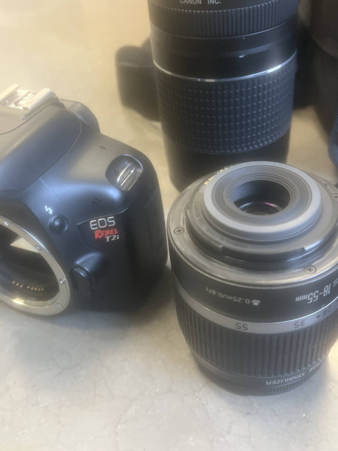 Canon eos Rebel T2i - photo 2