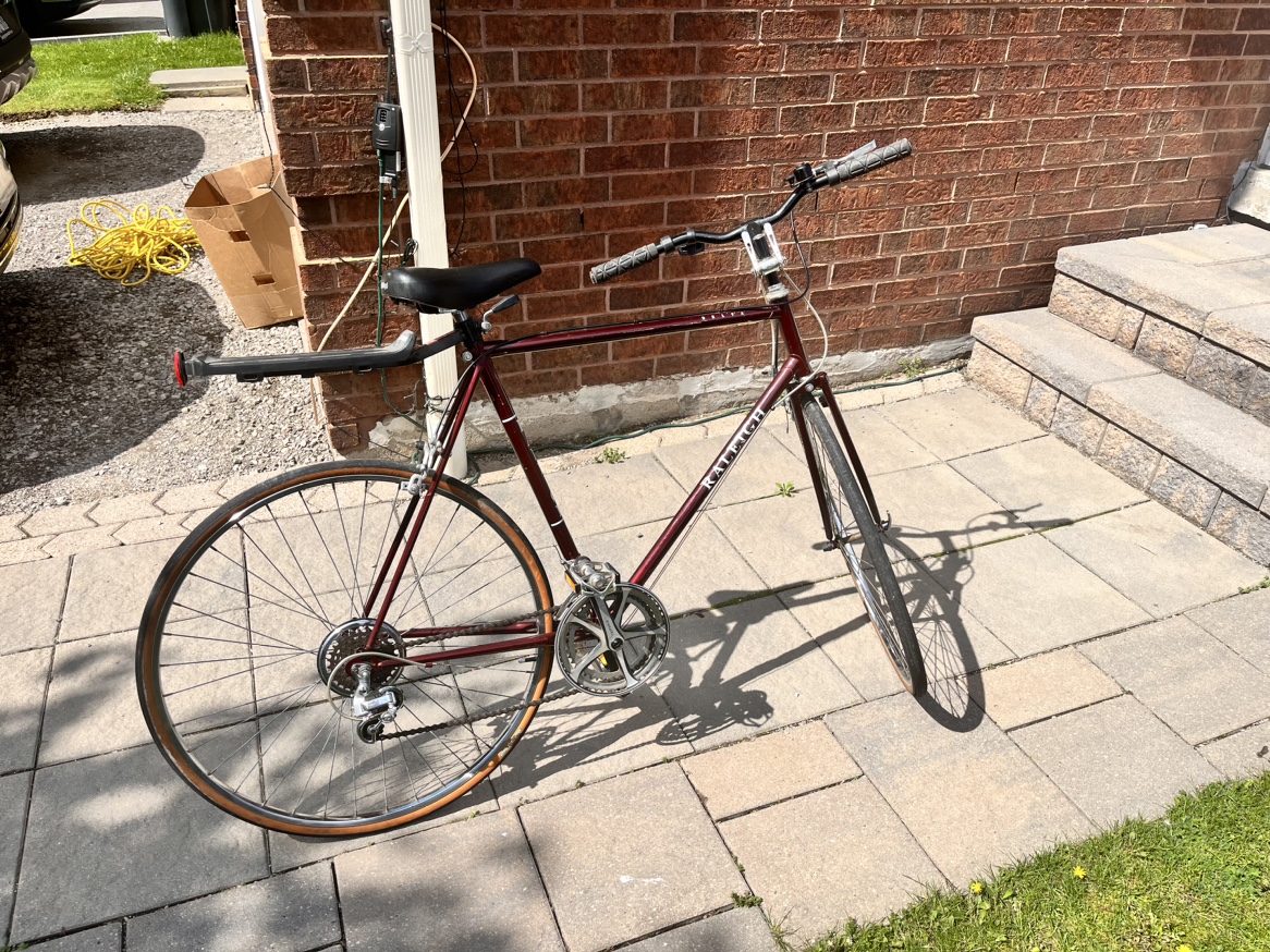 Raleigh Delta 10 Speed Bicycle thumbnail