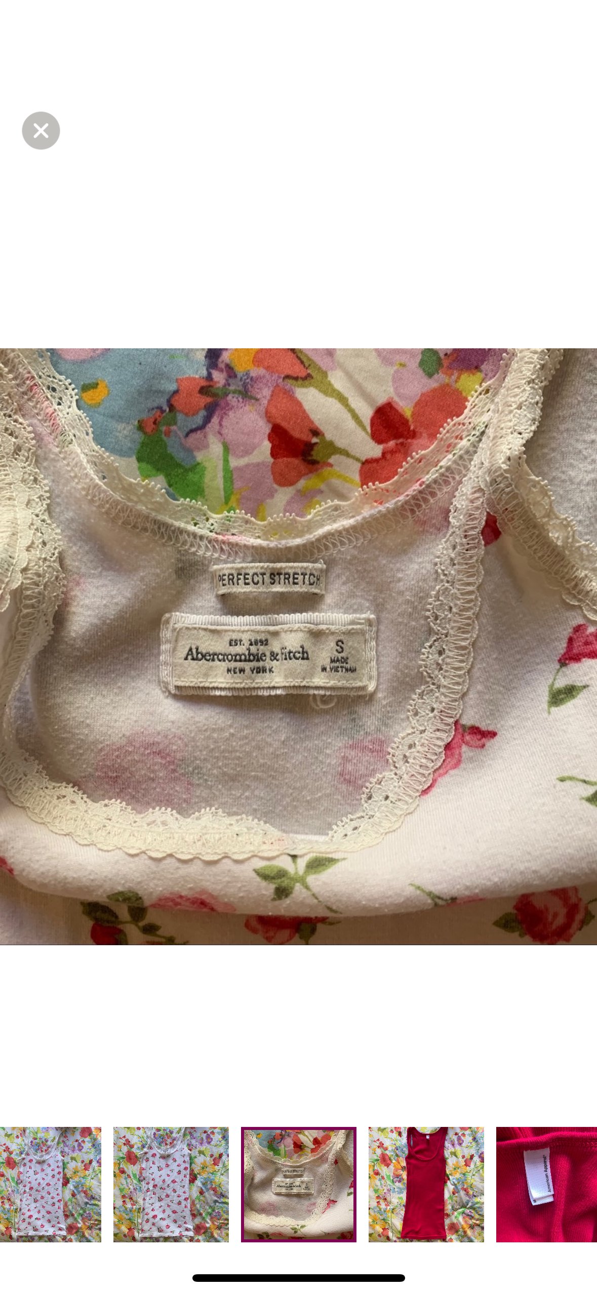 Tank top bundle. image indicator(5)