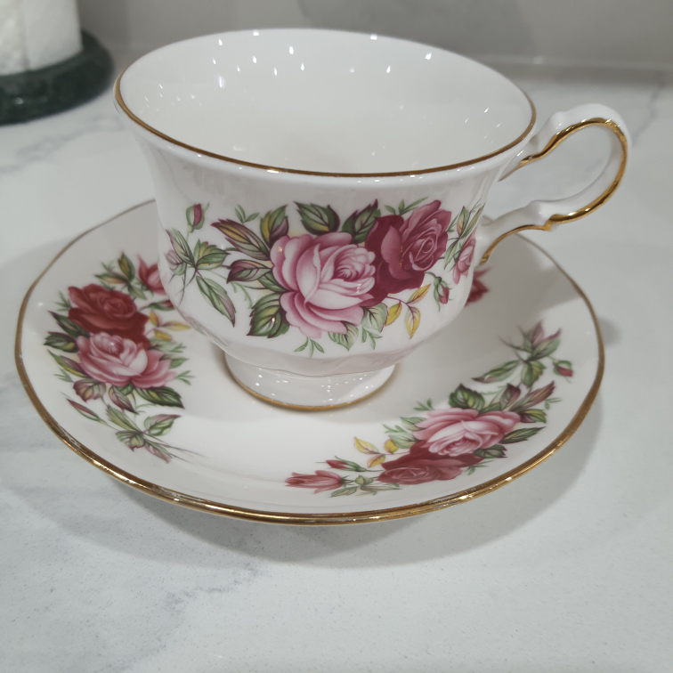 Antique  Teacup&saucer