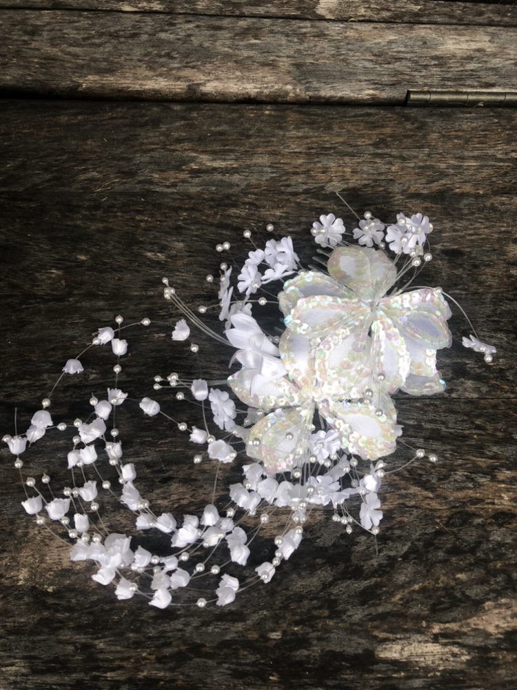 Bride White Flowers Headpiece Comb,Wedding image indicator(2)