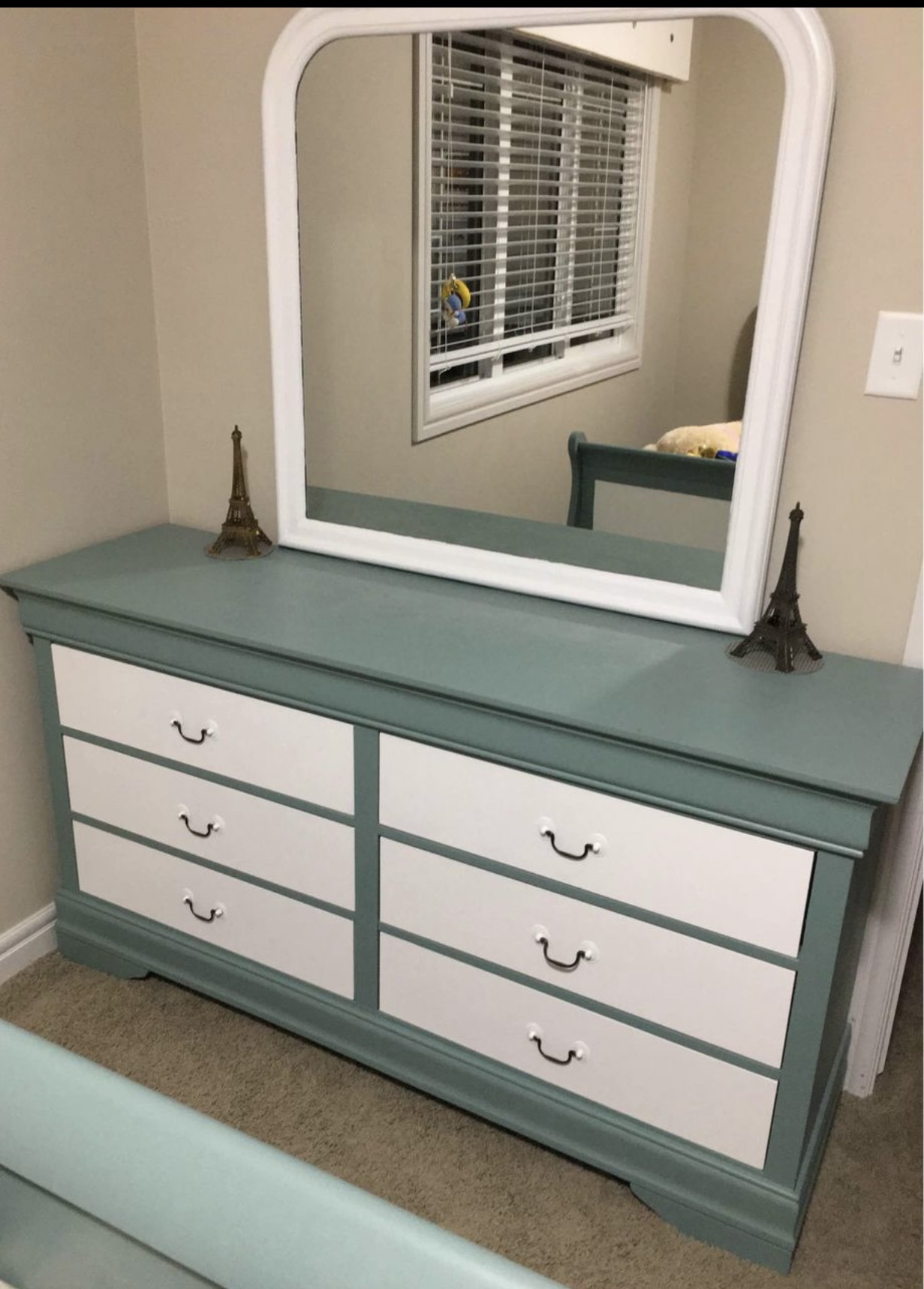 Wood dresser