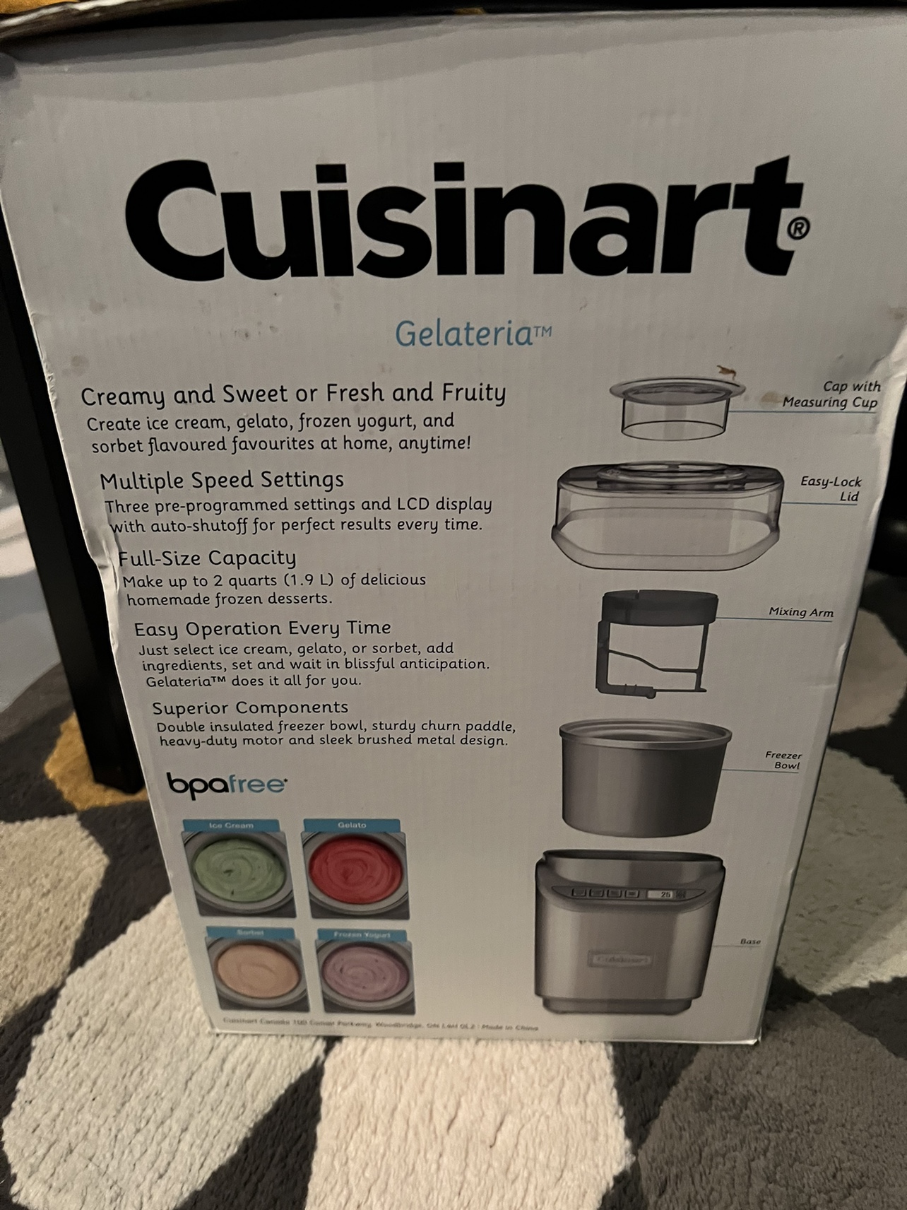 cruisinart ice cream maker with book - photo 2
