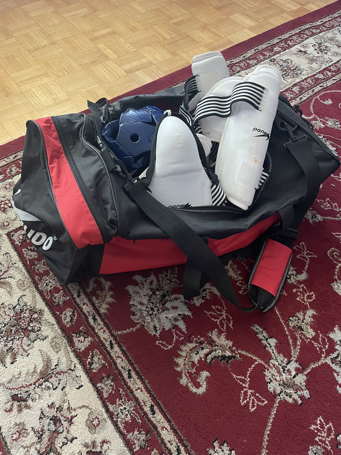 Taekwondo Sparring Gear Ages 10-14 Size 3 - photo 2