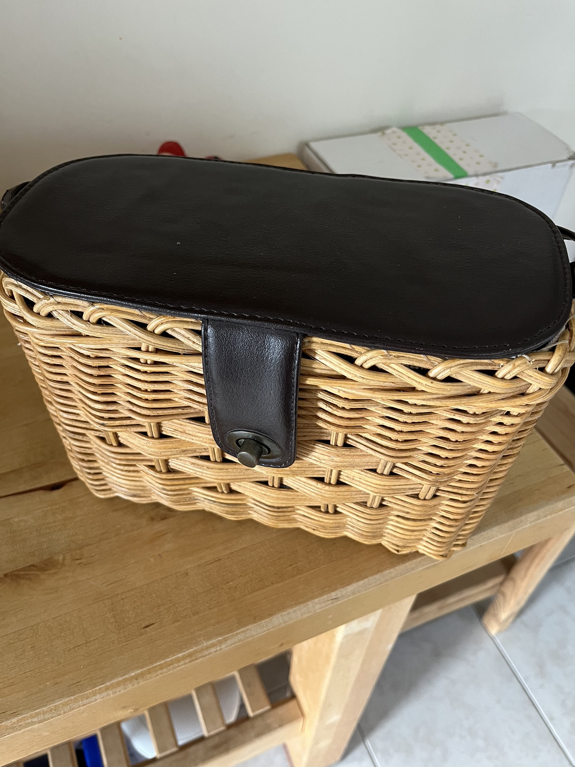 Straw purse #freecycle thumbnail