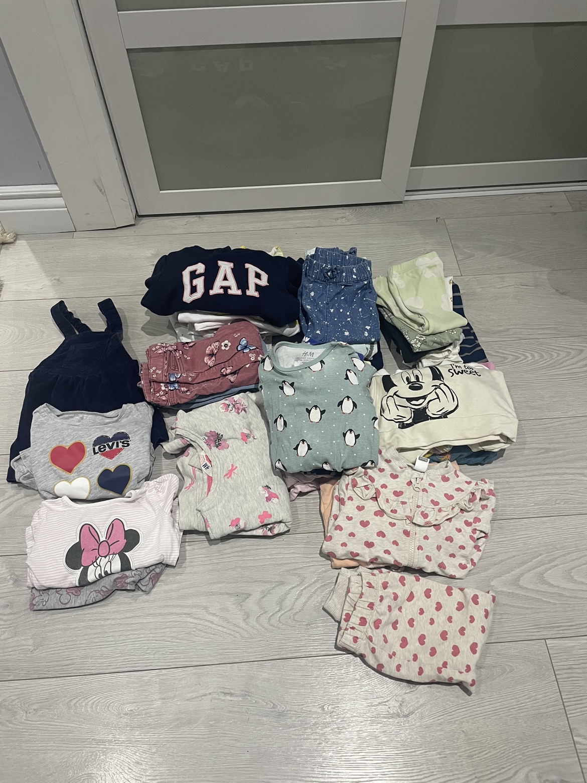 Baby girl clothes lot