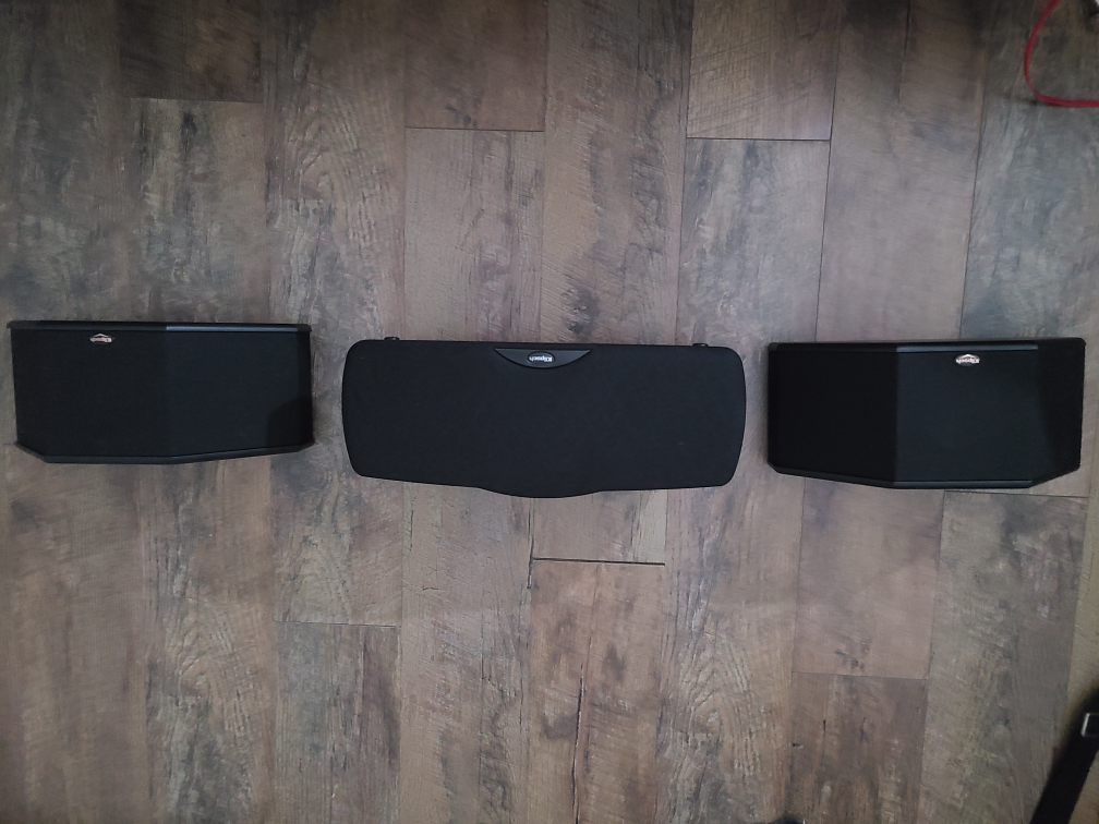 Klipsch Speaker Set