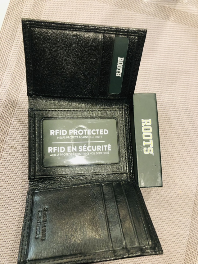 Men’s wallet by ROOTS - photo 2