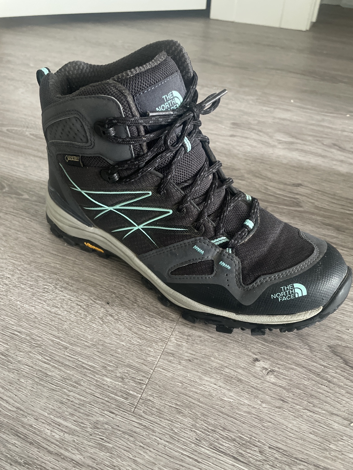 North Face Women’s Hiking Boots - photo 3