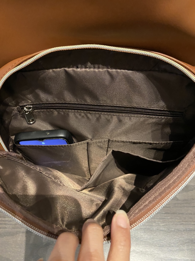 17-inch Lovevook Backpack Brand New image indicator(4)