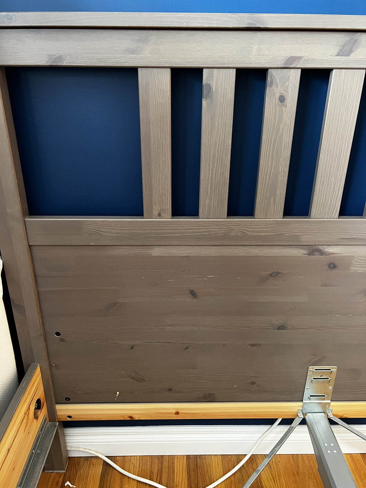 IKEA Hemnes queen bed frame - photo 5