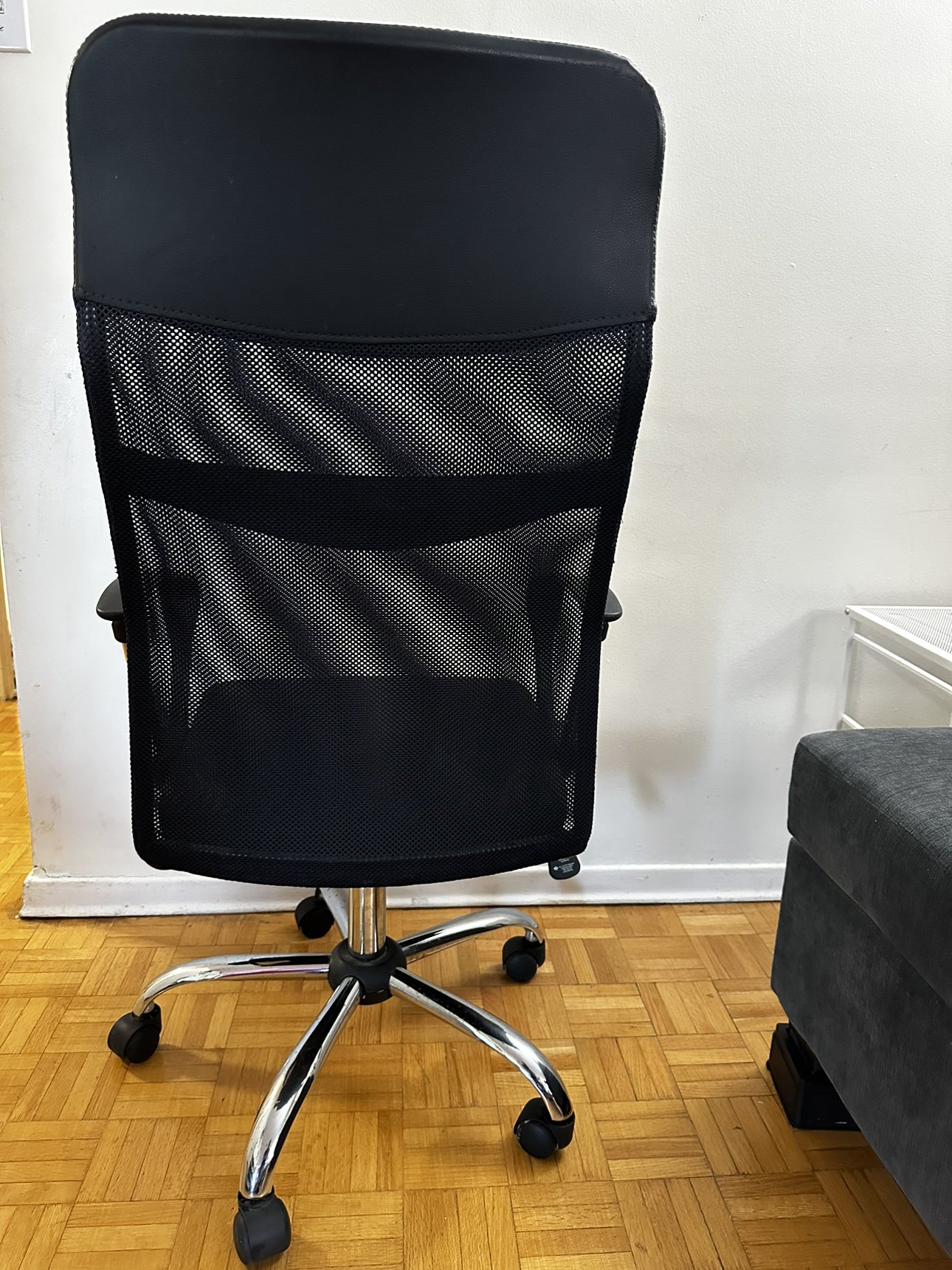 Office Chair - photo 3