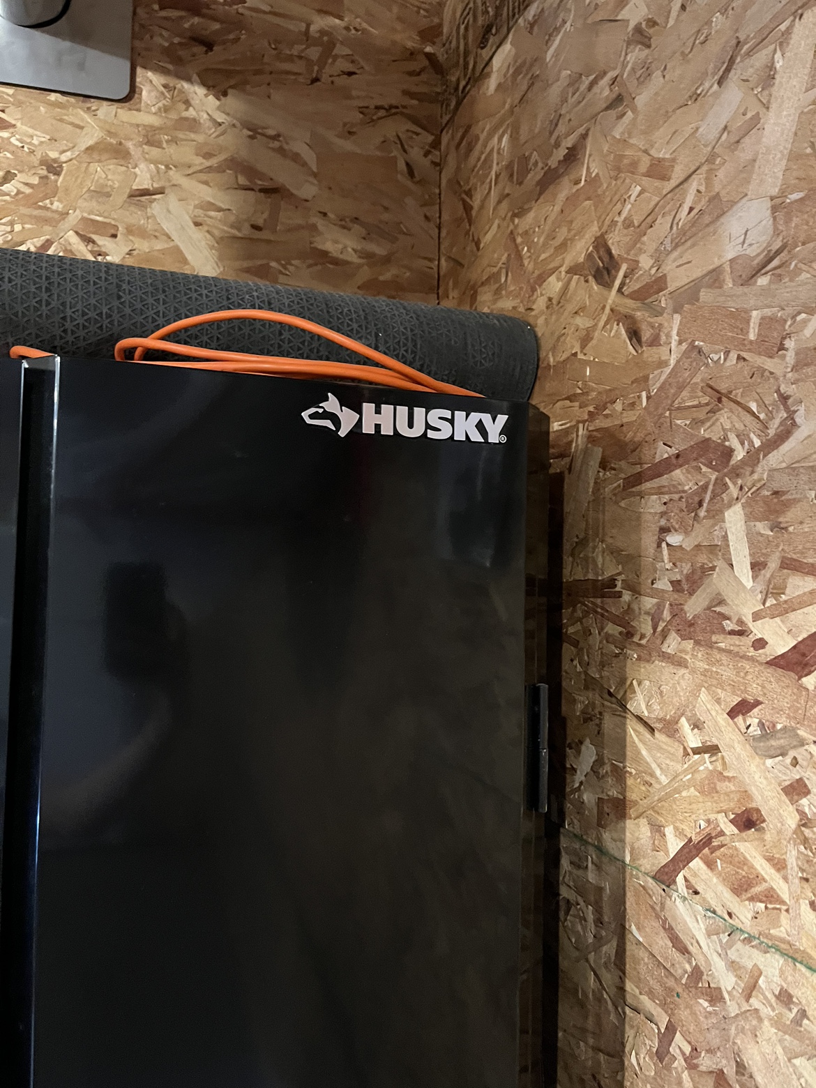 Standing up Husky tool box/ storage cabinet - photo 2