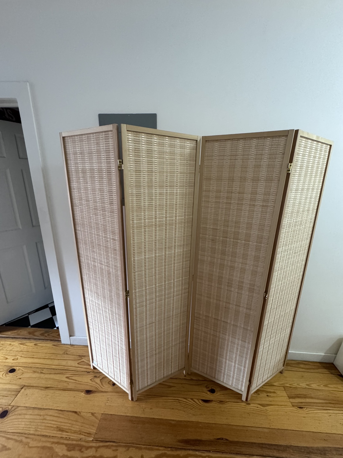 Room divider