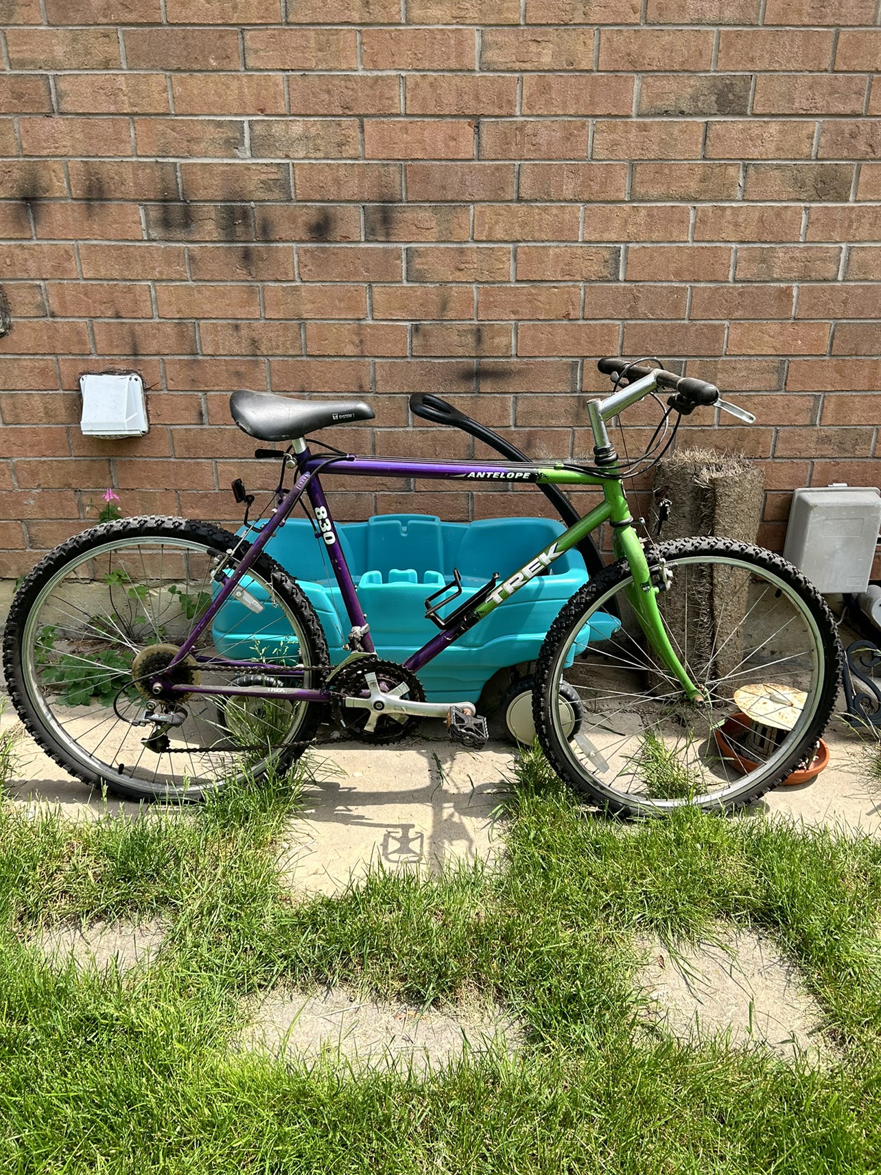 Bicycle 26 inch Adult. Needs tune up. Tubes