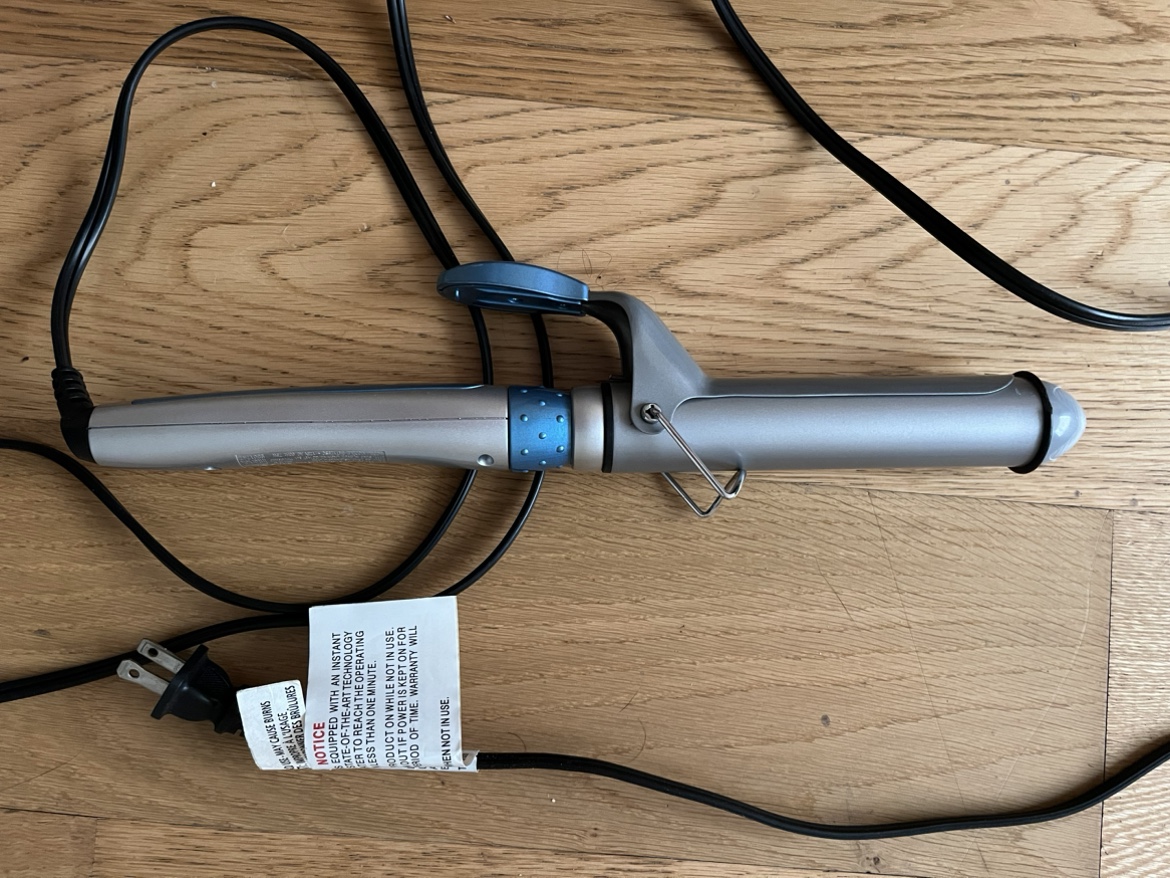 Babyliss Pro curling iron - photo 4