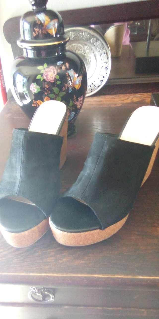Brand New Wedge Black Plush Shoes - photo 2