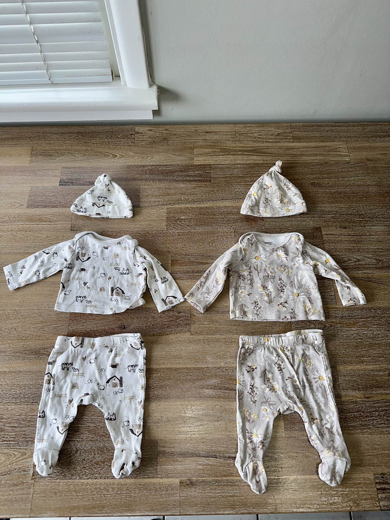 Newborn - girl clothing - photo 4