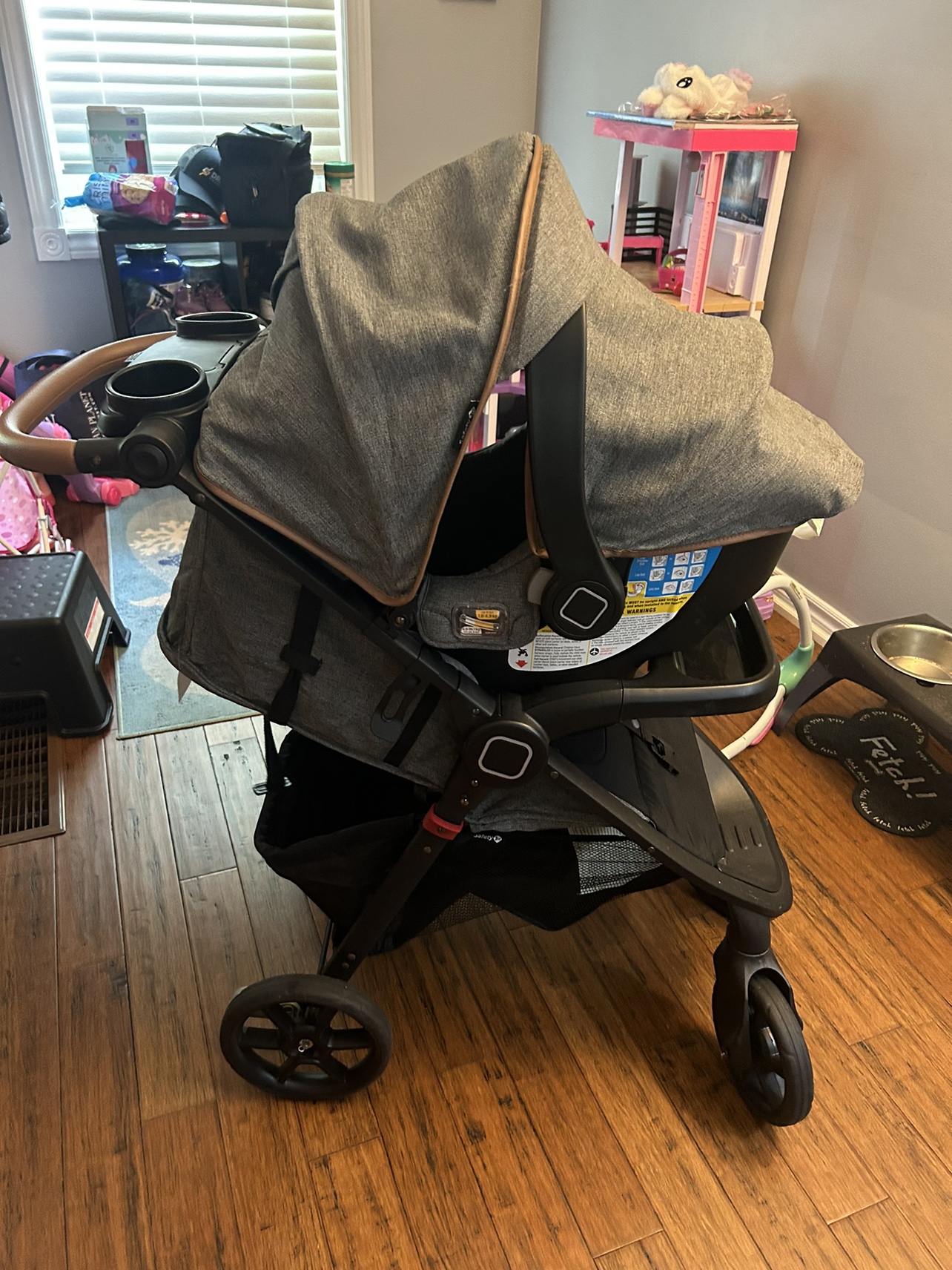 Safety 1st travel system