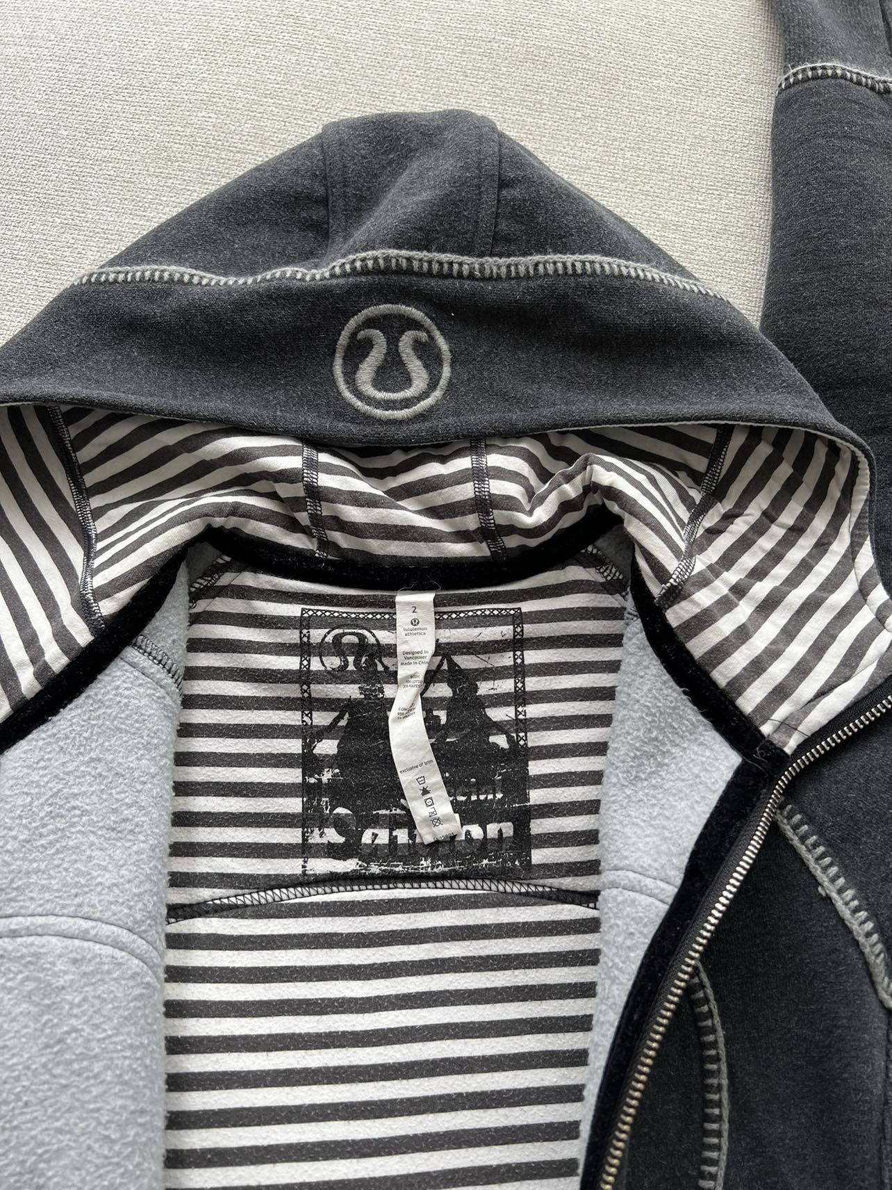 Lululemon Women’s Scuba Zip Hoodie - photo 3