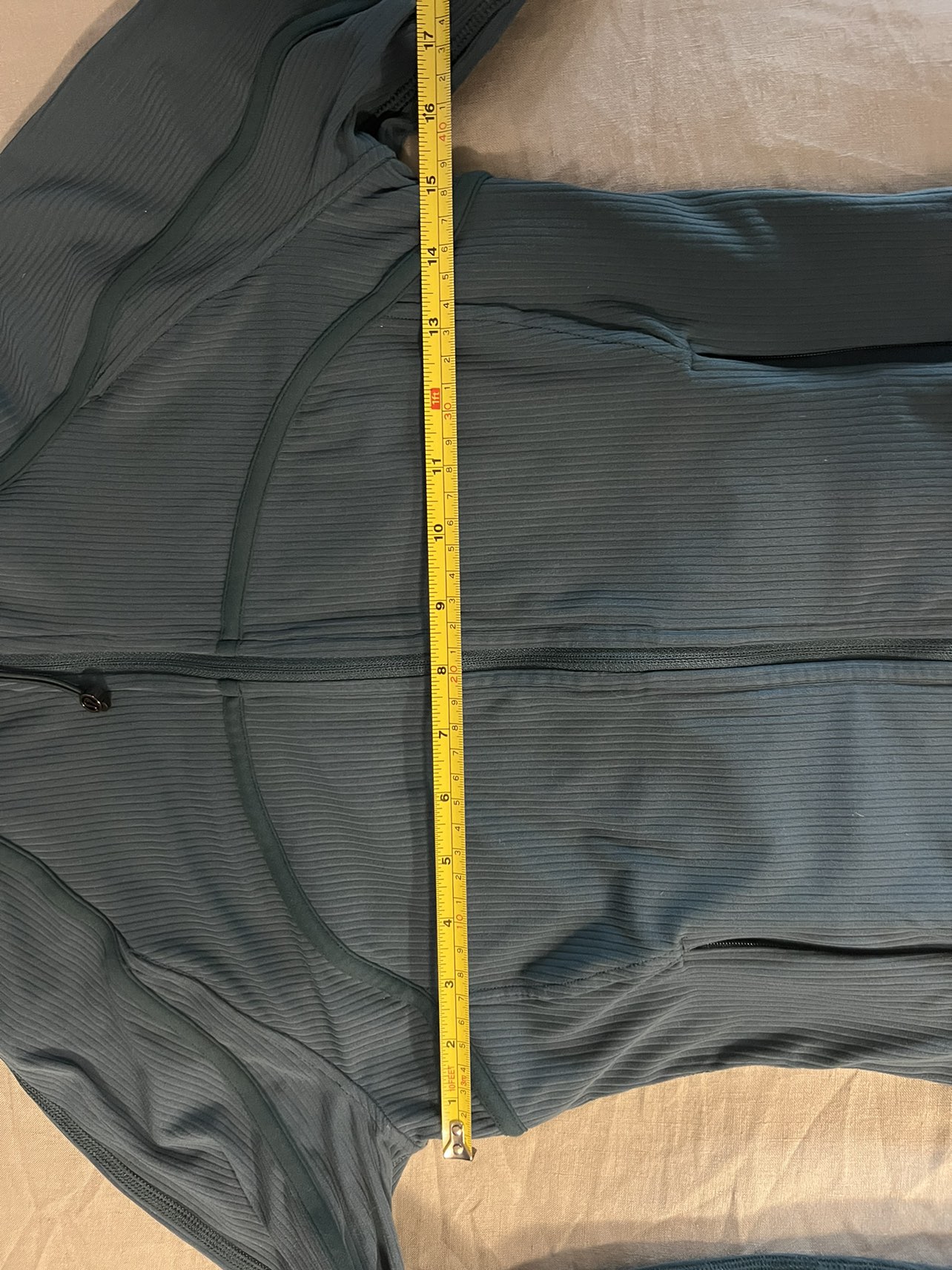 Lululemon Ribbed Nulu Cropped Define Jacket - size 8 image indicator(5)