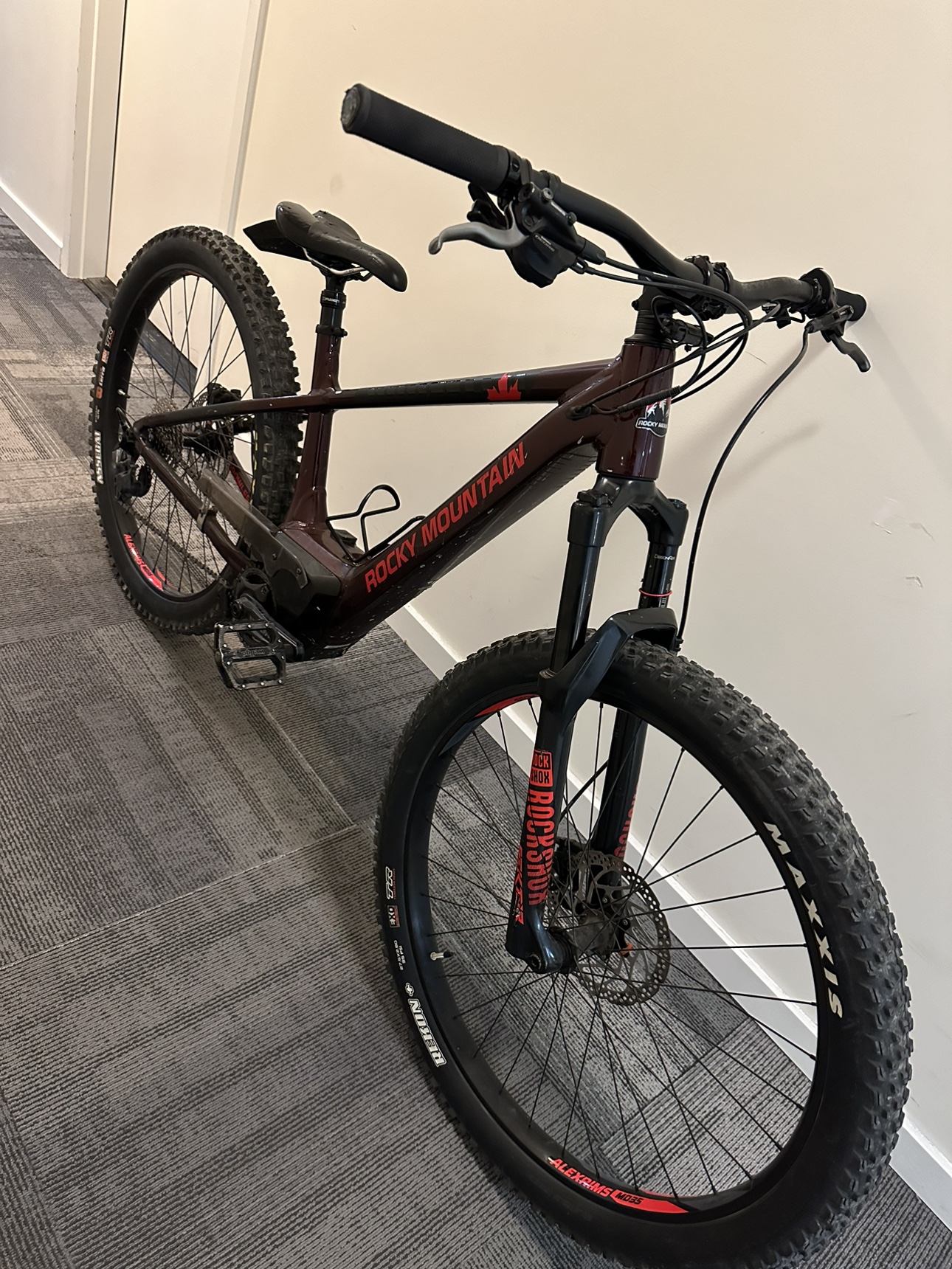 2021 EMTB Rocky Mountain Powerplay 30