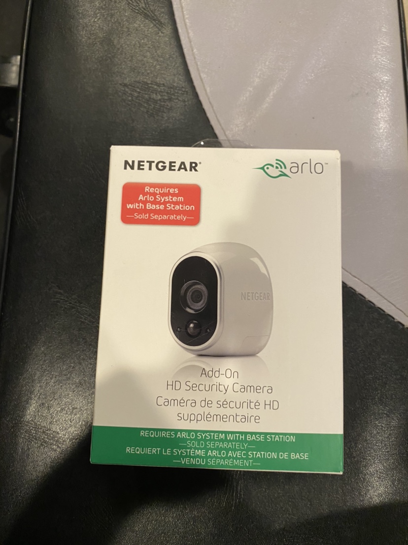 Arlo net gear HD security camera Brand new thumbnail