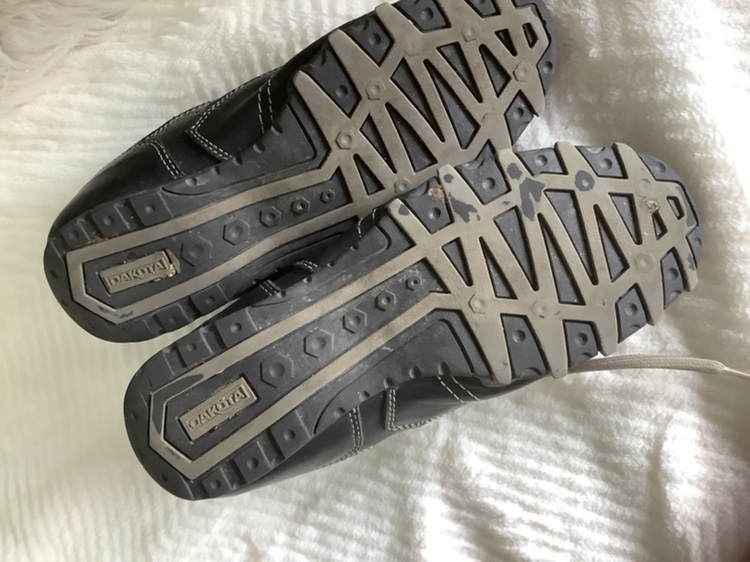 Still two shoes image indicator(3)