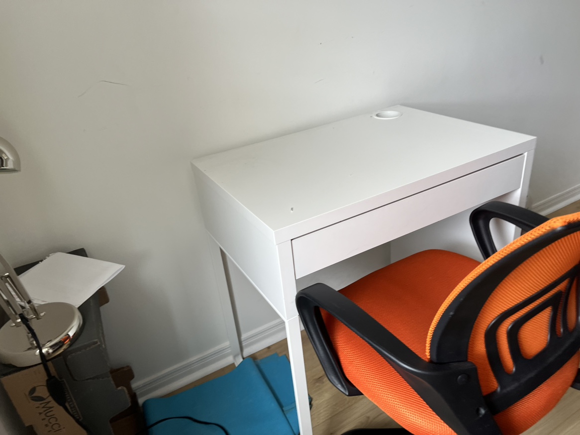 Computer/study desk - photo 3