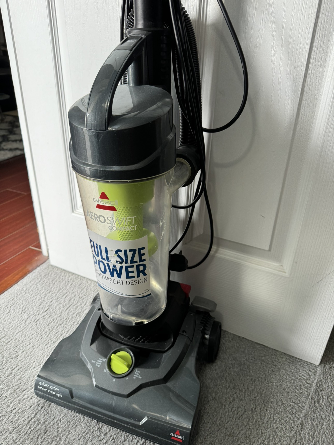 BISSELL AeroSwift  Vacuum Cleaner (PICK UP ONLY) - photo 2
