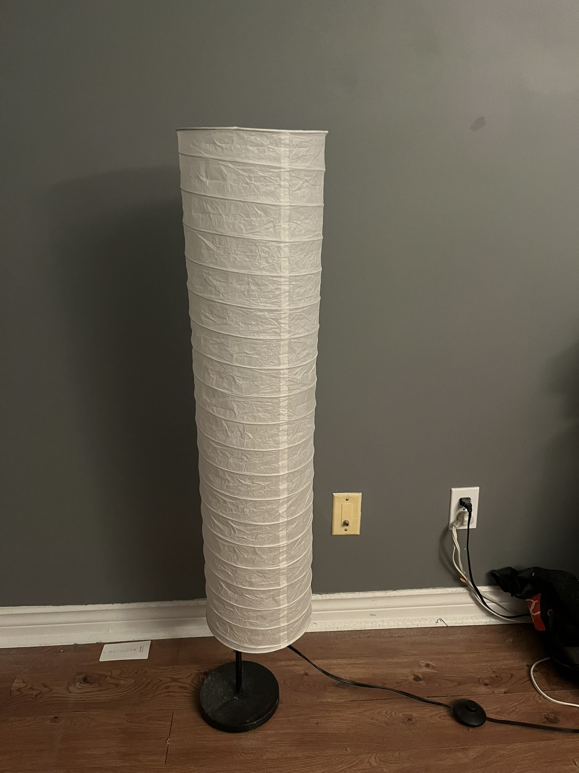 IKEA Rice Paper Shade Lamp thumbnail