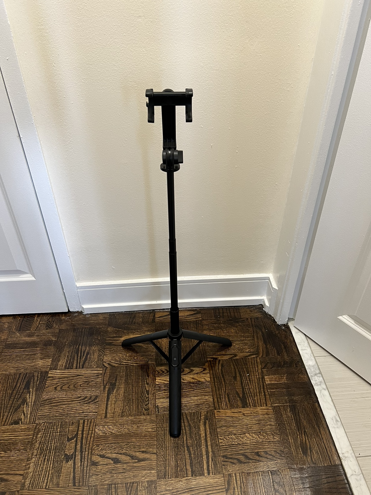 iPhone tri pod 60” stand with remote.