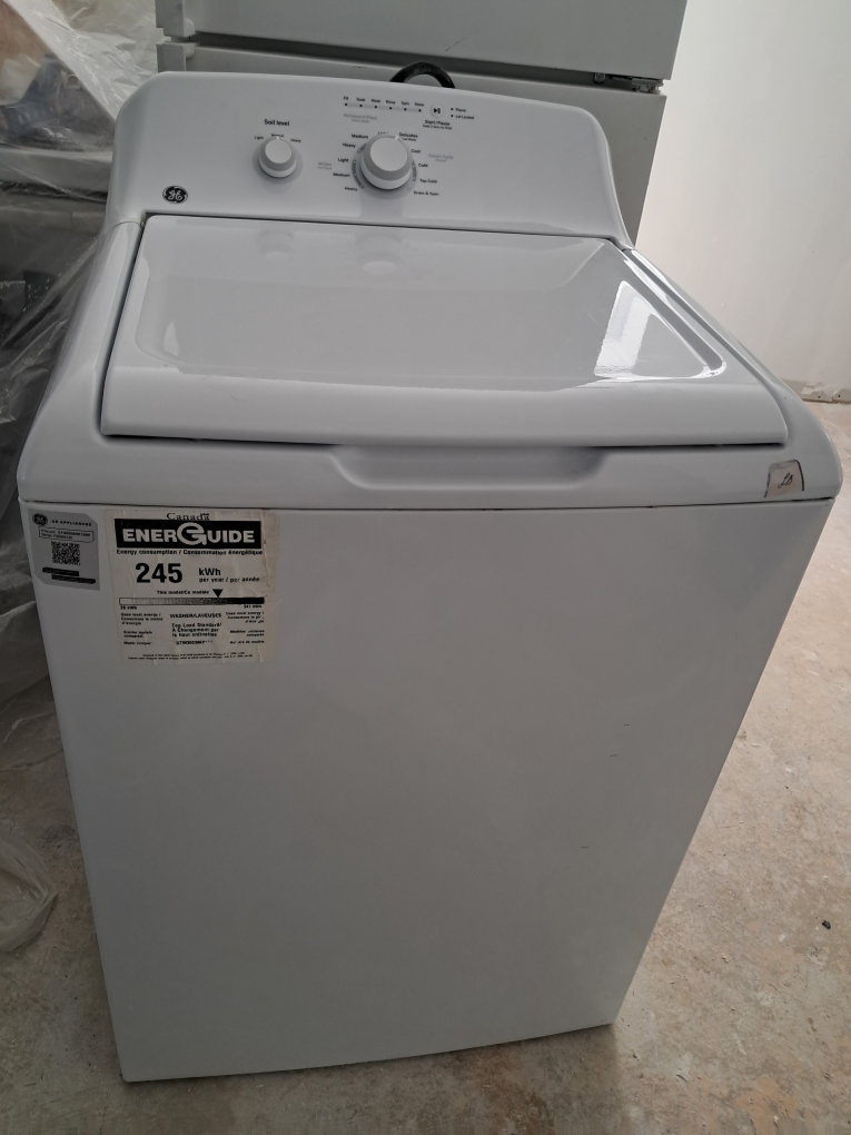 Electric washer less than 1 yr old - photo 2