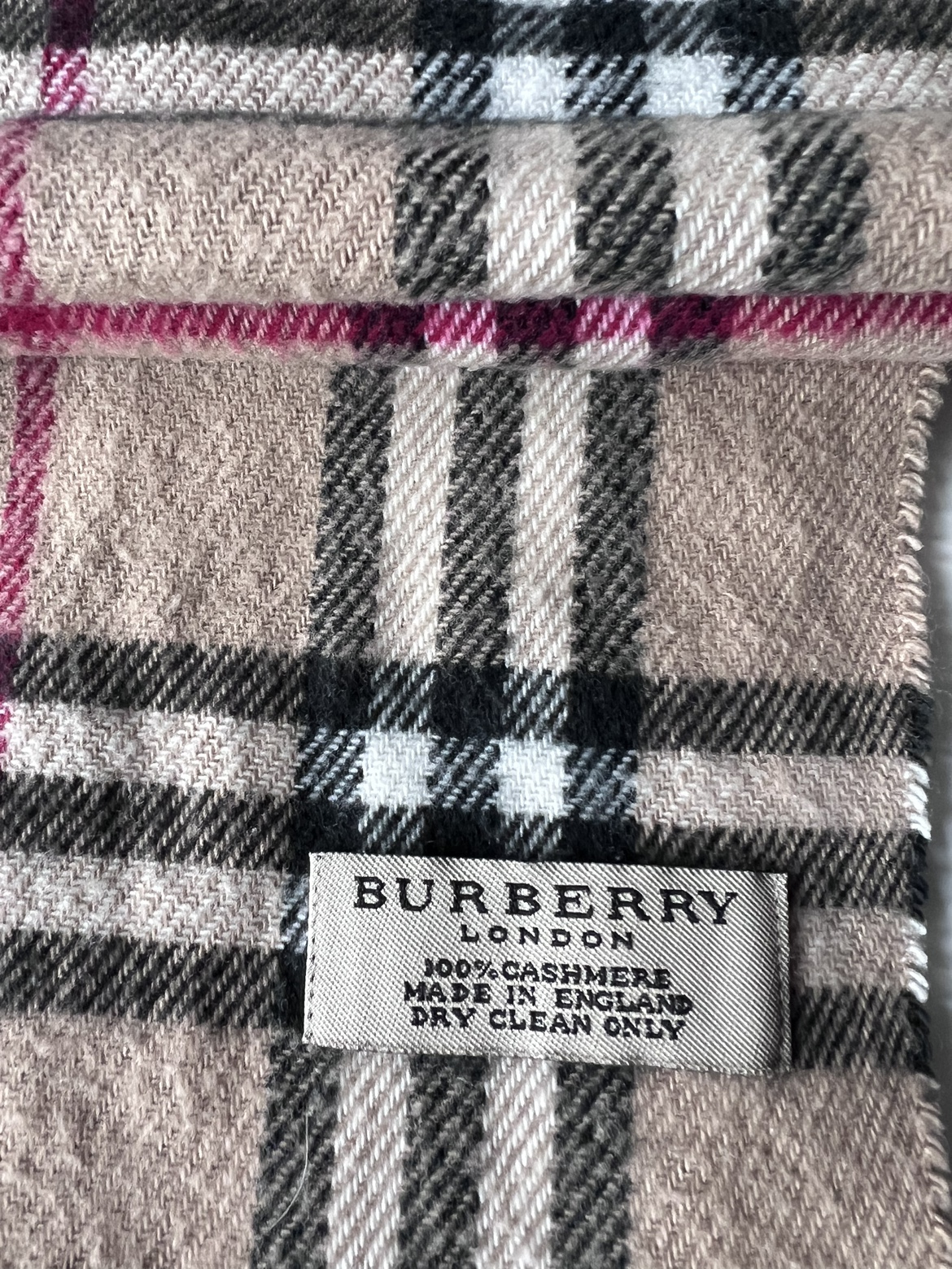 Burberry scarf thumbnail