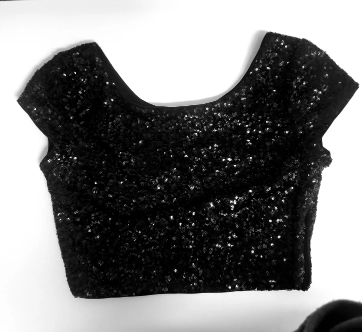 EXPRESS Party Black Sequins Crop Top XS BRAND NEW image indicator(2)