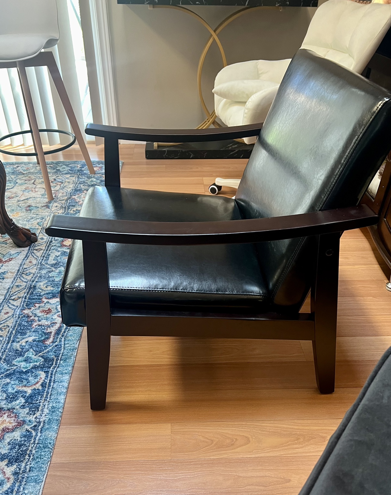 Asmat 24.5" W Faux Leather Armchair - photo 3