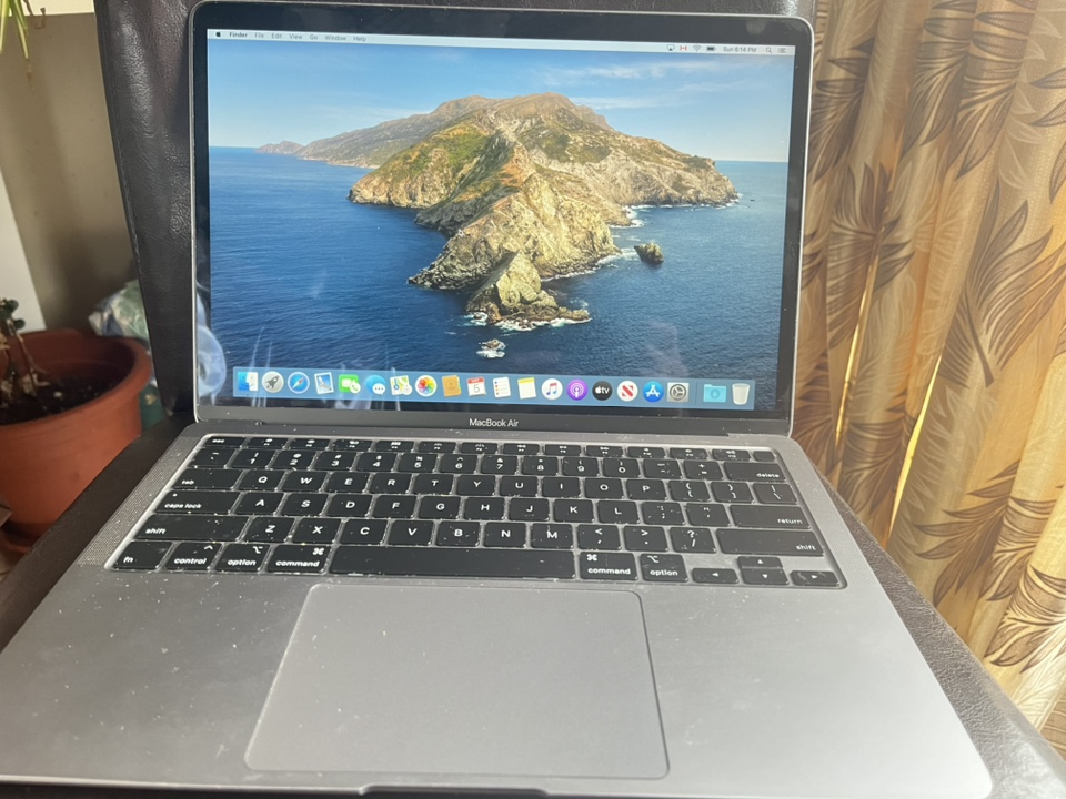 Macbook Air2020 - photo 2
