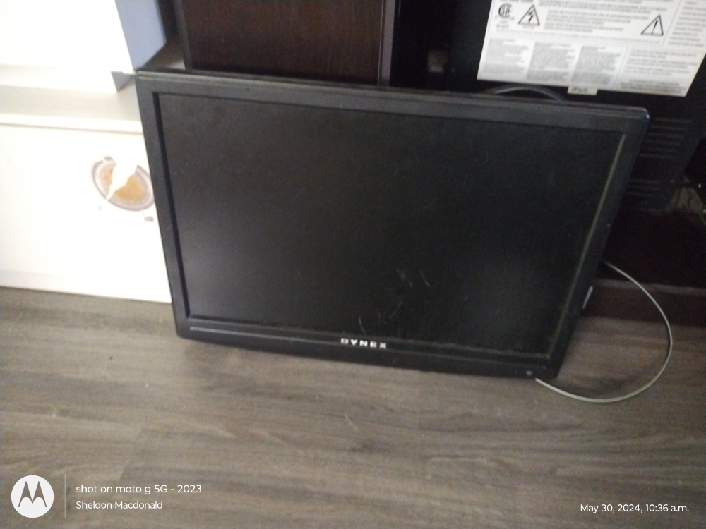 small flat screen tv - photo 2