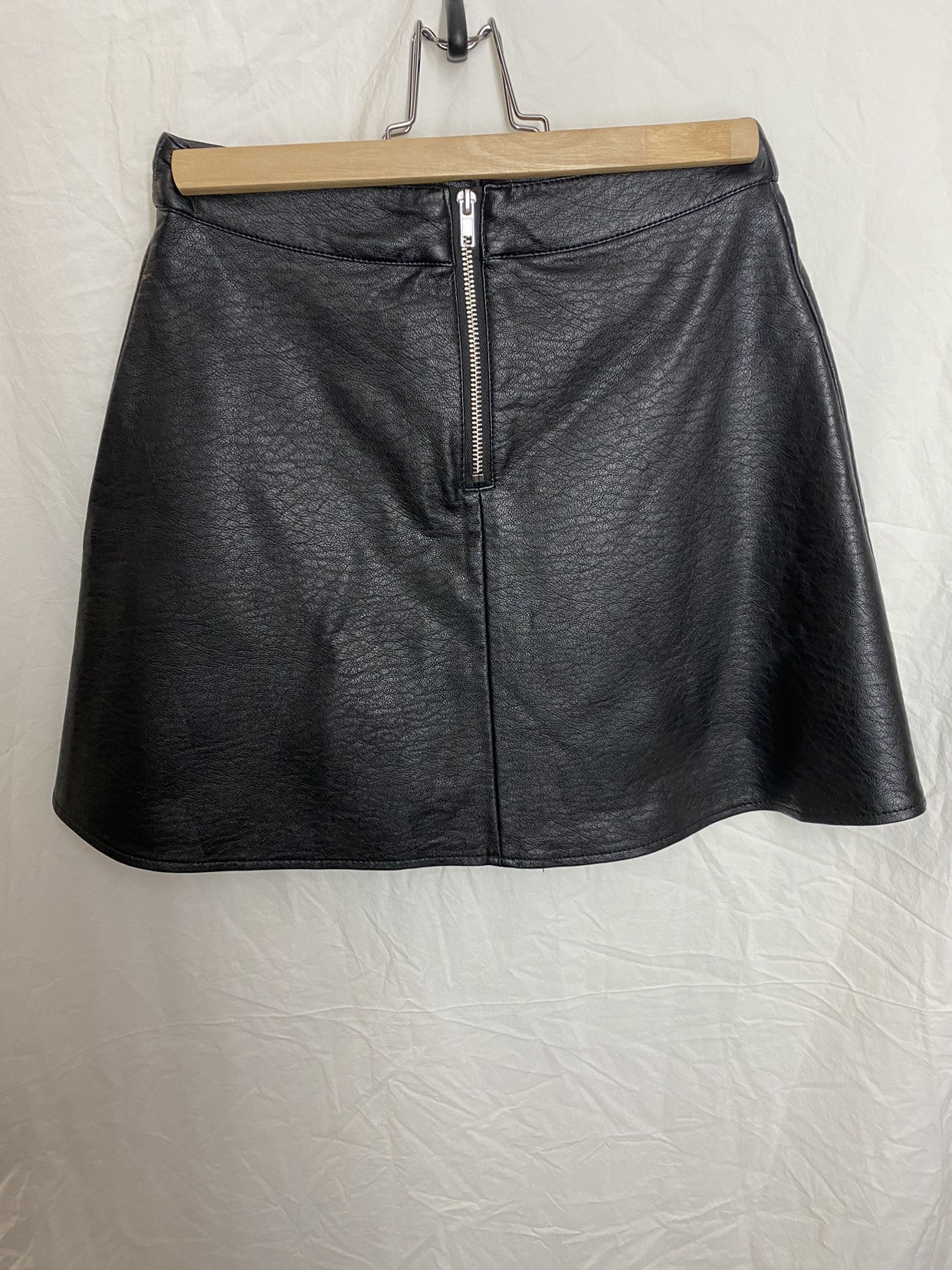 H&M Pleather A-Line Skirt image indicator(2)