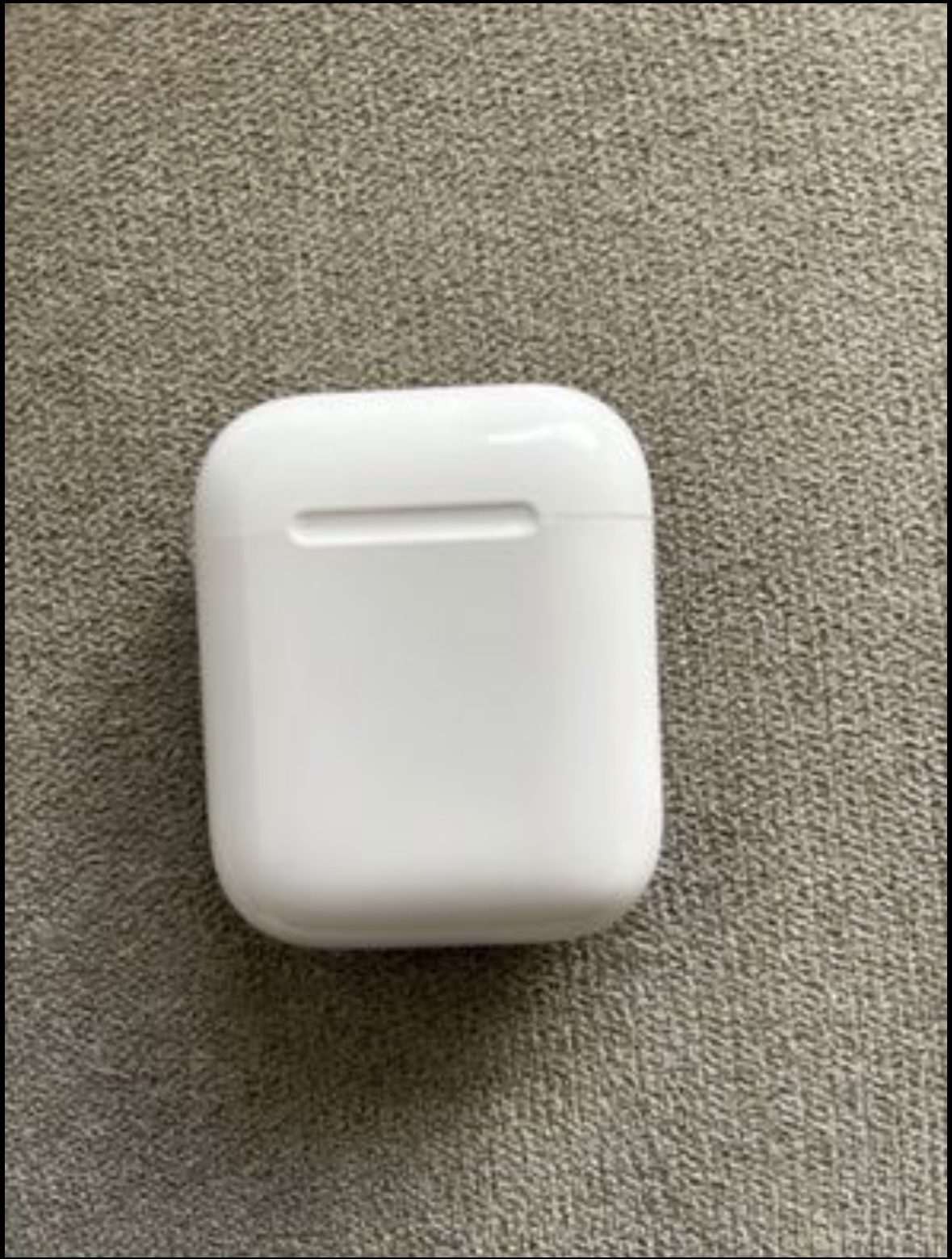 Apple AirPods - photo 4