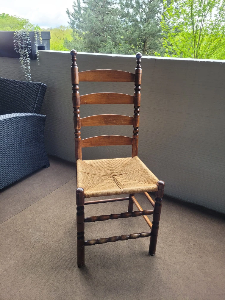 4 dining chairs - photo 2