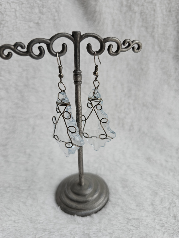 Vintage Handmade chandelier drop earrings #freecycle image indicator(2)