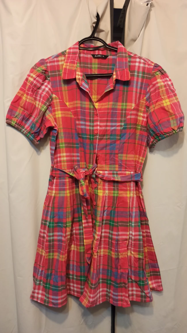 dress thumbnail