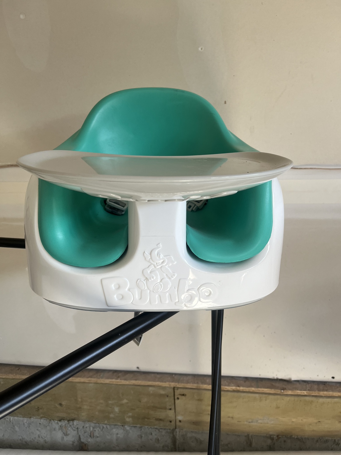 Baby bumbo seat thumbnail