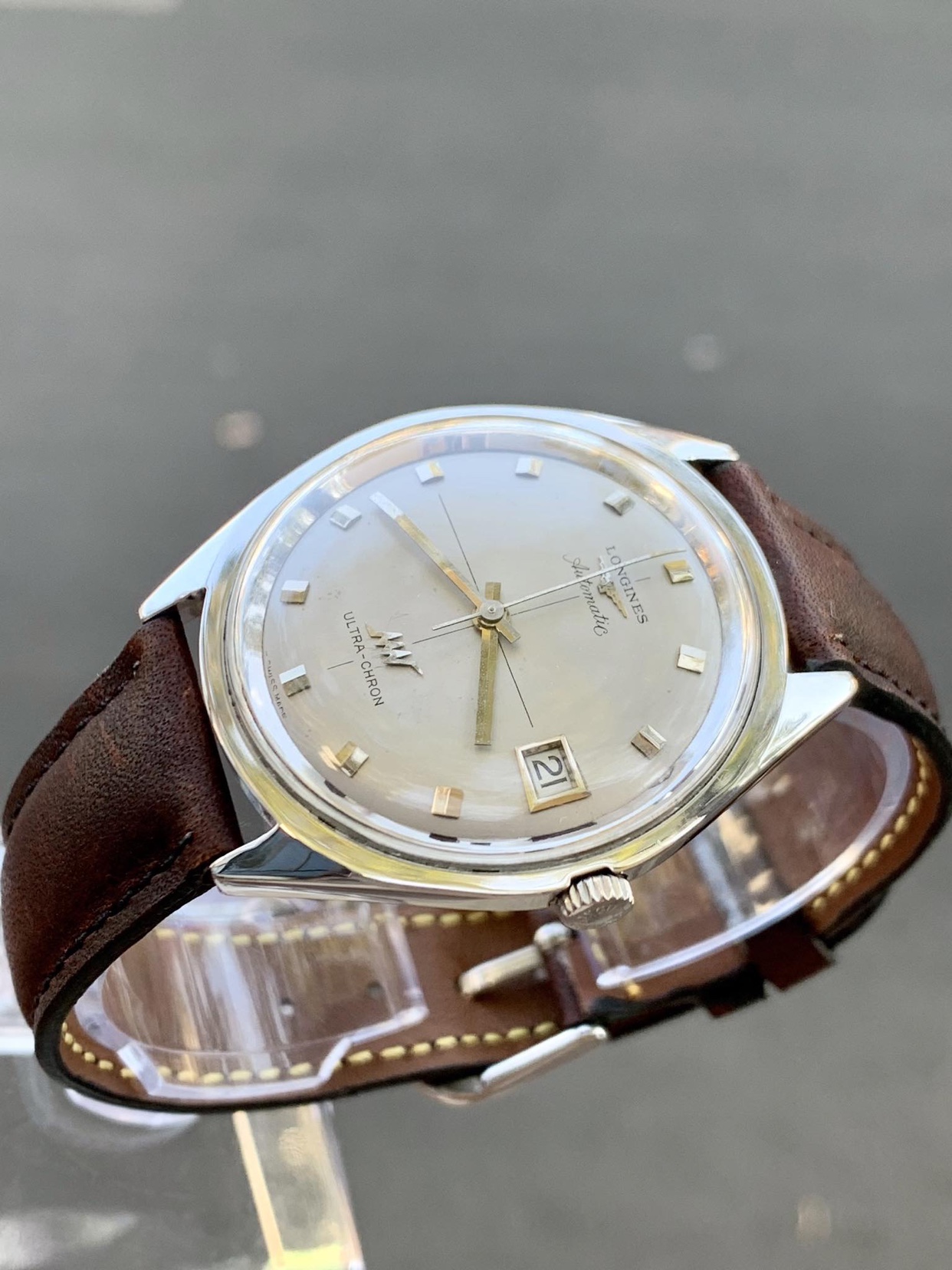 Vintage Longines Ultra-Chron automatic thumbnail