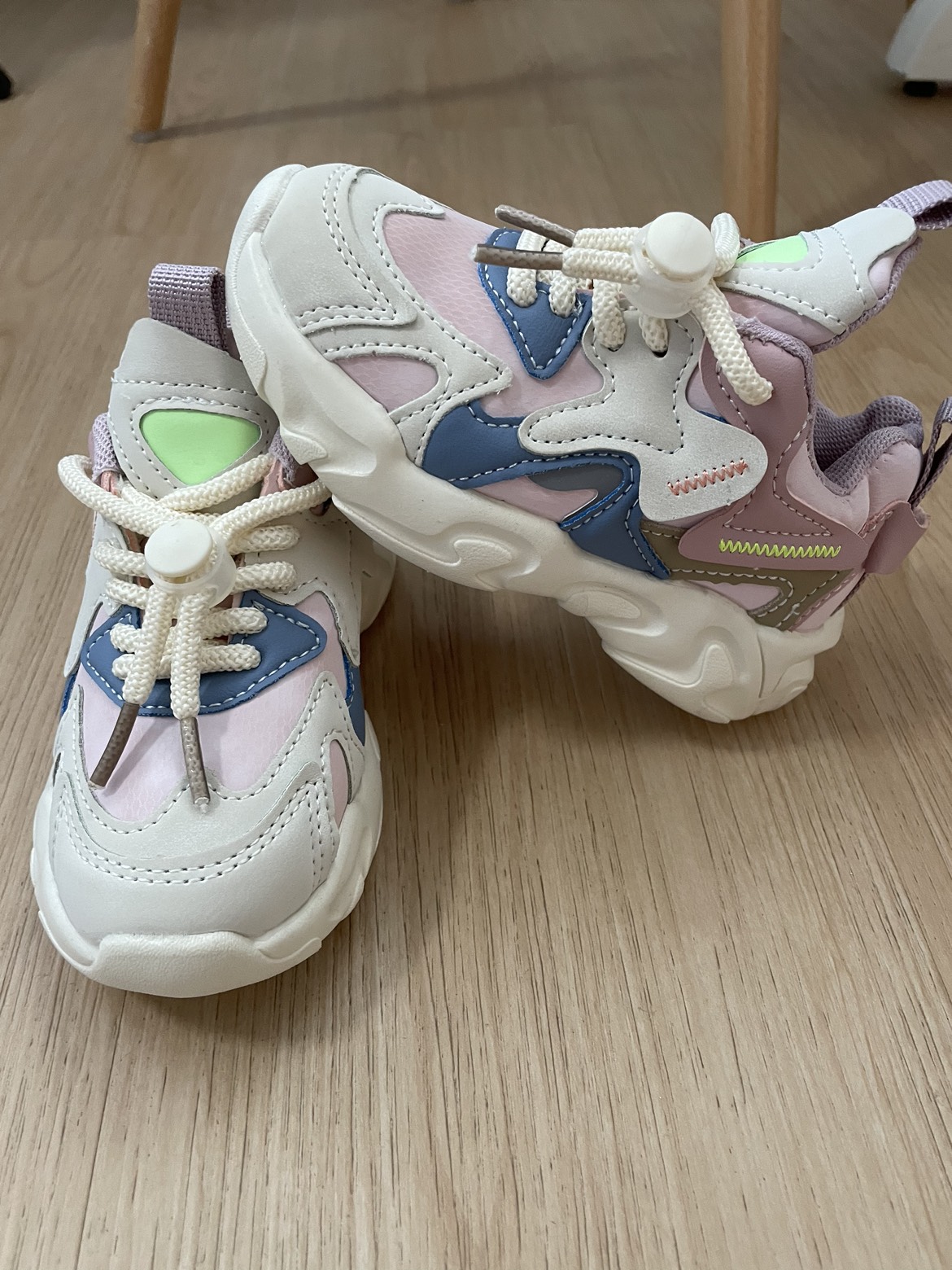 New toddler sneakers, size 26 thumbnail