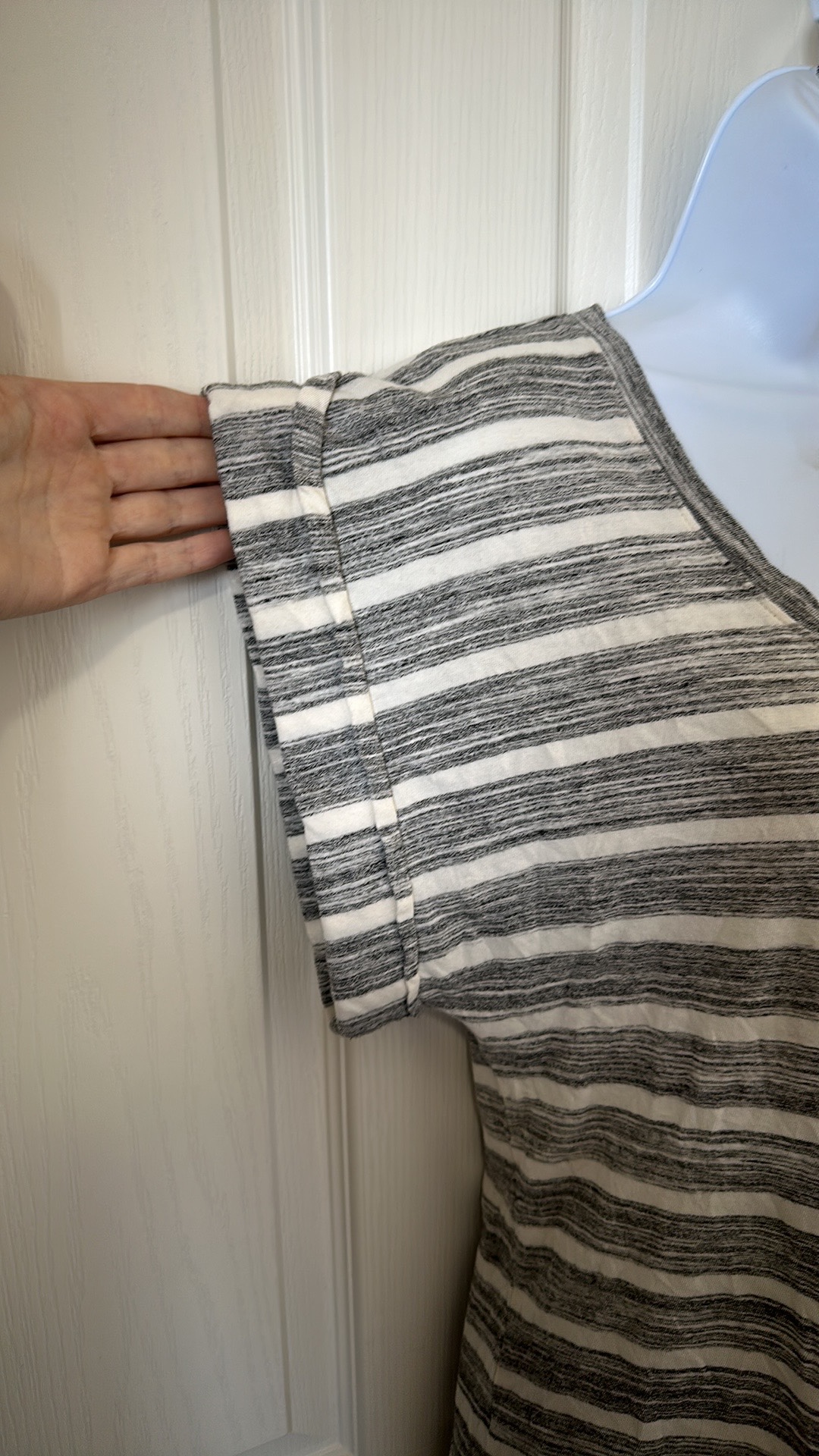 7 for all mankind ladies top image indicator(5)