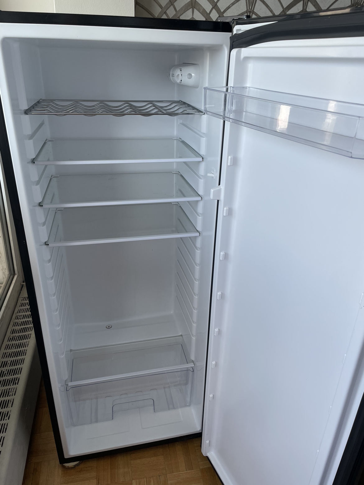 Marathon 22" Black Steel All-Refrigerator image indicator(2)